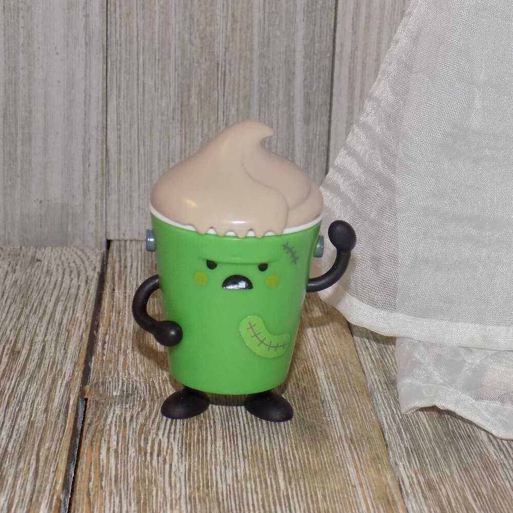 Frosty Wendys Toy Green Guy *